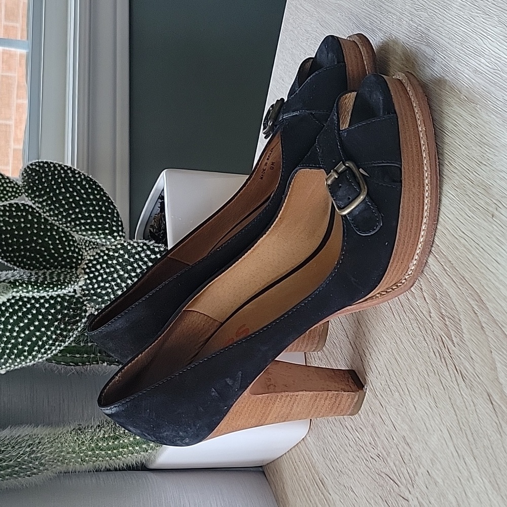 Michael Kors Wood Platform Black Suede Crossed Strap Buckle Sandals